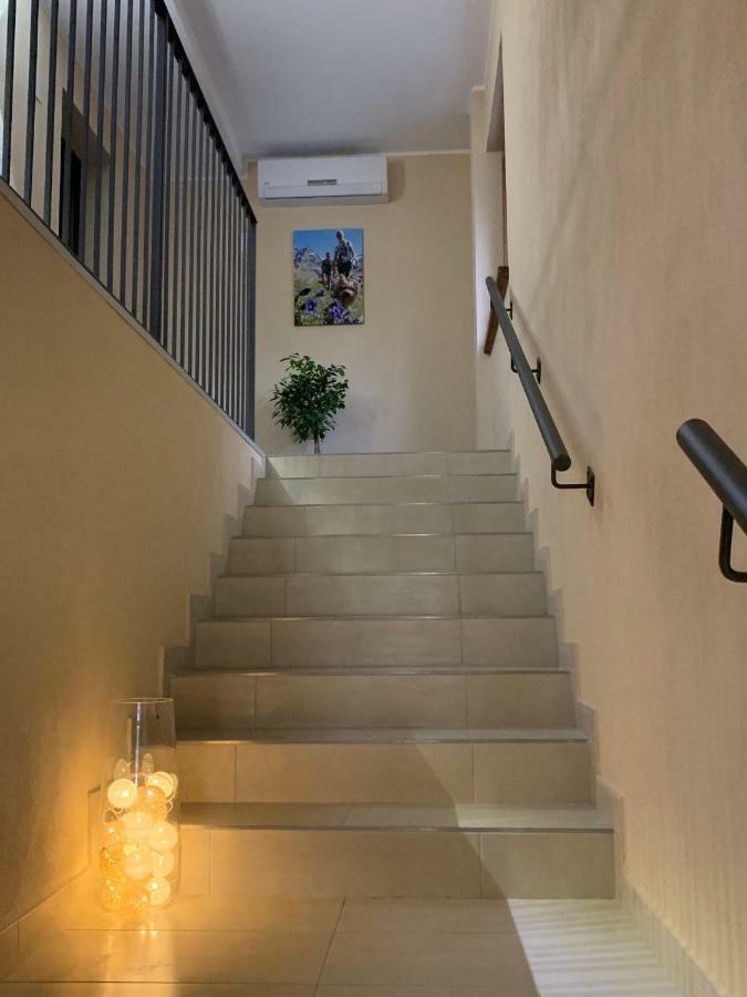 פורלצה B&B Sul Lago מראה חיצוני תמונה