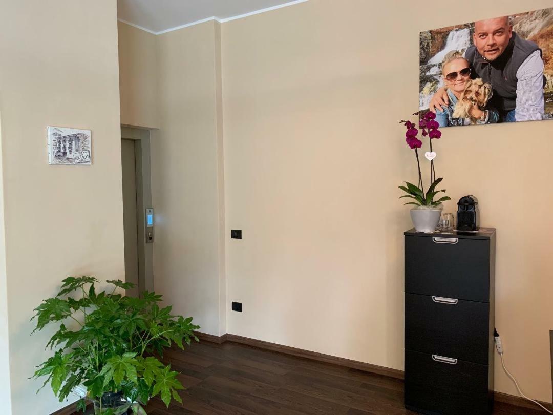 פורלצה B&B Sul Lago מראה חיצוני תמונה